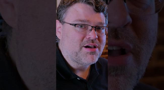 PiKVM plus L1Techs KVM = MAGIC! #shorts #tech #kvm Thumbnail