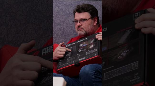 Show me where the power is irregular... #computerhardware #comedyshorts  #techtok Thumbnail